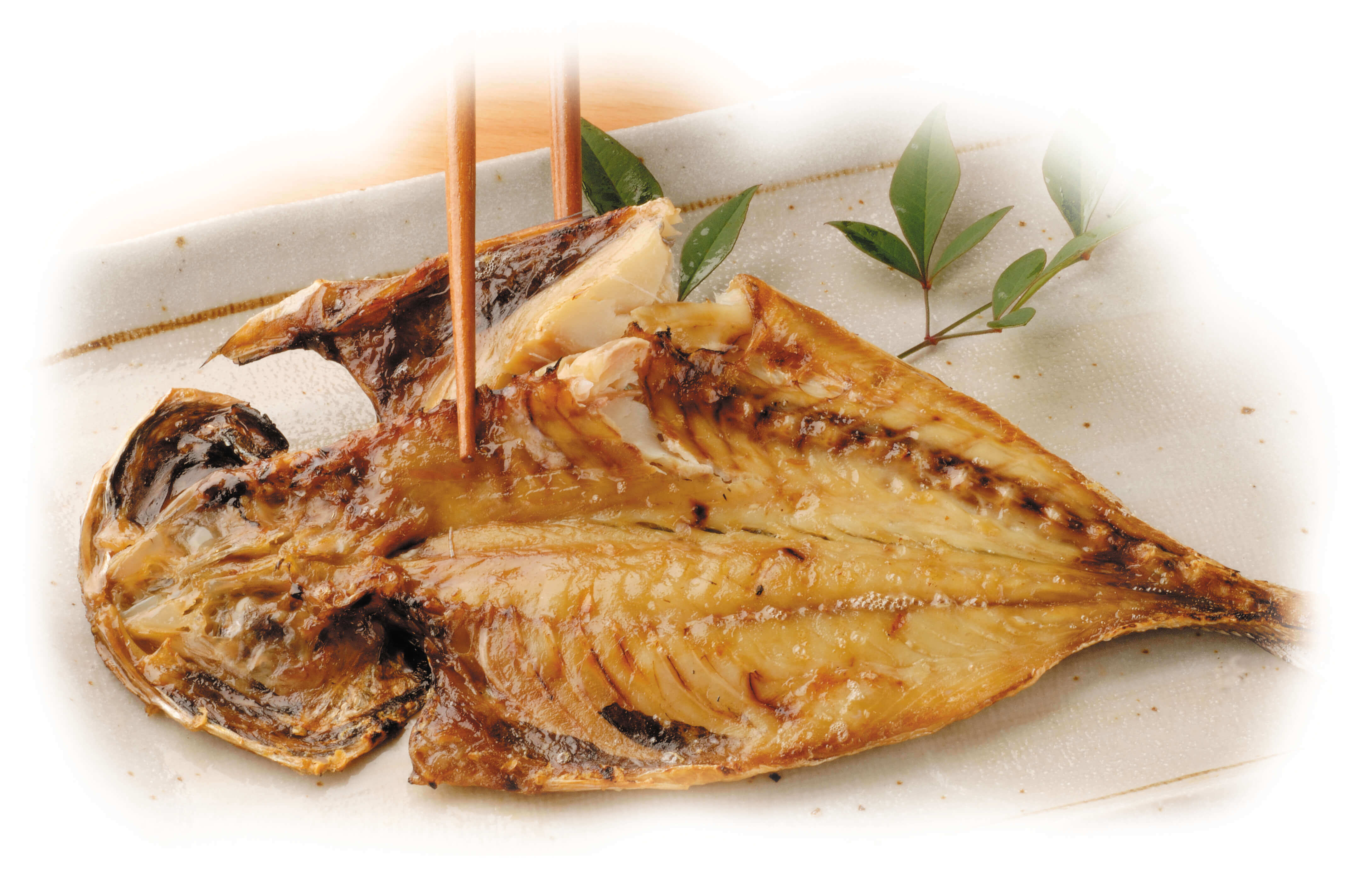 Grilled horse mackerel that you can eat even the bones